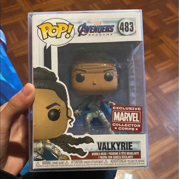 Funko Marvel Collector Corps Valkyrie Funko Pop #483 - Picture 1 of 5